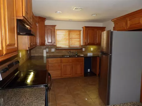 3 Stonegate Rd, Guthrie, OK 73044 photo 12