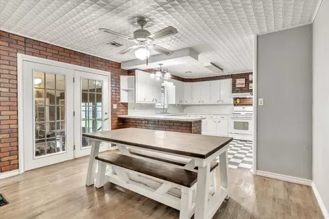 601 N Dobbs Rd, Harrah, OK 73045 photo 9