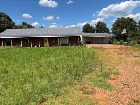 Undisclosed, Lookeba, OK 73053