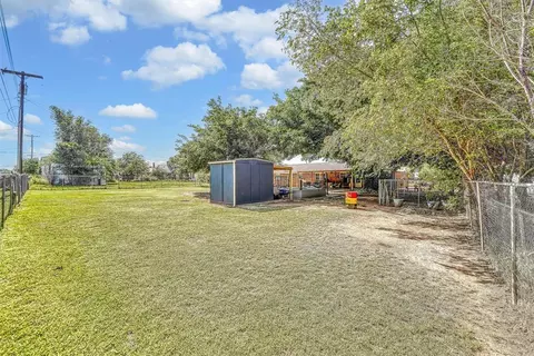 307 E Washington Ave, Sayre, OK 73662 photo 27