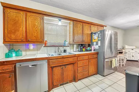 307 E Washington Ave, Sayre, OK 73662 photo 9