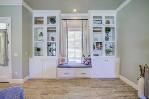 Entry Way - 609 Chillmark Dr, Norman, OK 73071 photo 2 of 4