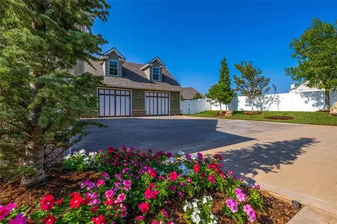 Exterior - 609 Chillmark Dr, Norman, OK 73071 photo 3 of 5