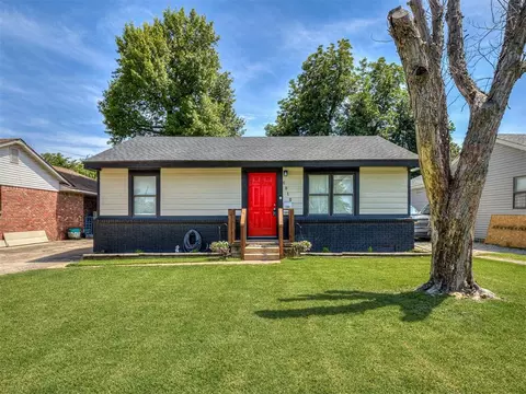 6810 NW 50th St, Bethany, OK 73008