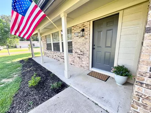 604 Manchester Dr, Idabel, OK 74745