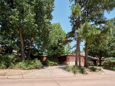 7501 Brookside Dr, Oklahoma City, OK 73132