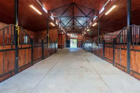 1514 Eisenhower Rd, Norman, OK 73069