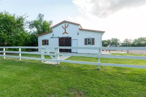 1514 Eisenhower Rd, Norman, OK 73069