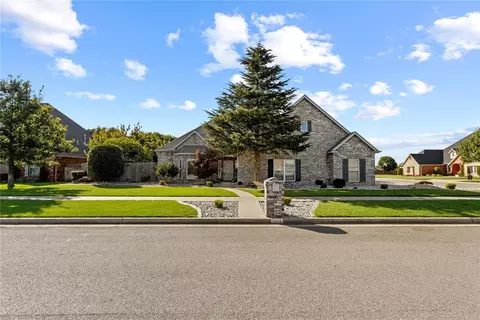 1325 Birch St, Weatherford, OK 73096