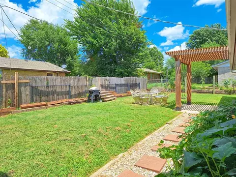 2901 Maple Ln, Edmond, OK 73034 photo 29