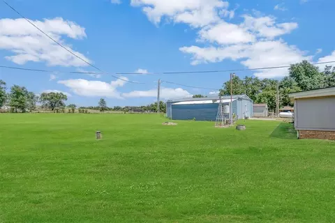 305 E Seger St, Colony, OK 73021 photo 41
