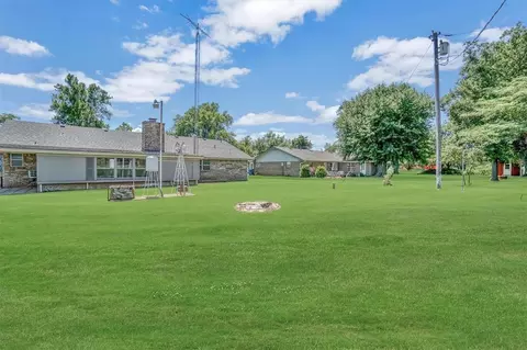 305 E Seger St, Colony, OK 73021 photo 38