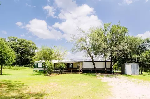 7801 141st St, Noble, OK 73068