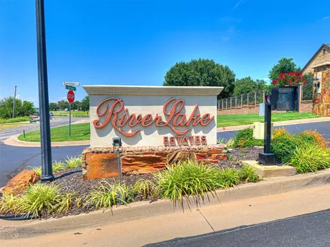 2312 Overholser Ct, Oklahoma City, OK 73127