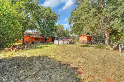 913 E Sycamore, Altus, OK 73521 photo 27