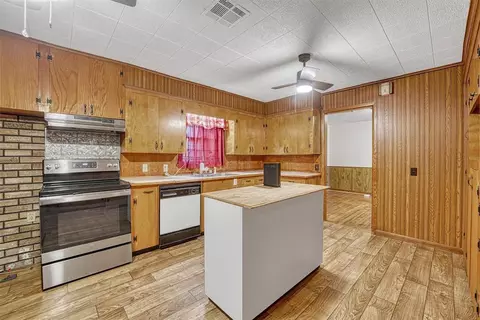 913 E Sycamore, Altus, OK 73521 photo 10