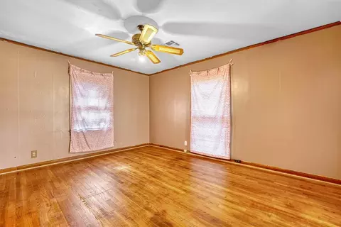 913 E Sycamore, Altus, OK 73521 photo 13