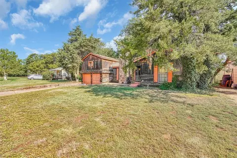 913 E Sycamore, Altus, OK 73521 photo 3