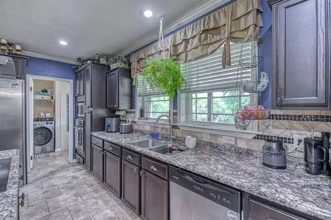 109 E Riddle Rd, Chickasha, OK 73018 photo 17
