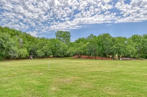 109 E Riddle Rd, Chickasha, OK 73018 photo 44