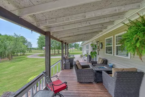 109 E Riddle Rd, Chickasha, OK 73018 photo 39