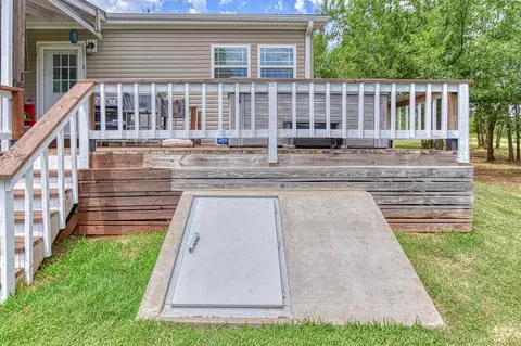 109 E Riddle Rd, Chickasha, OK 73018 photo 40