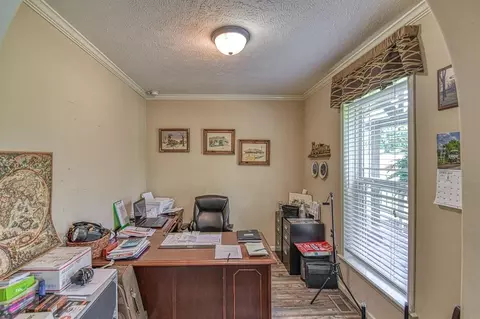 109 E Riddle Rd, Chickasha, OK 73018 photo 24