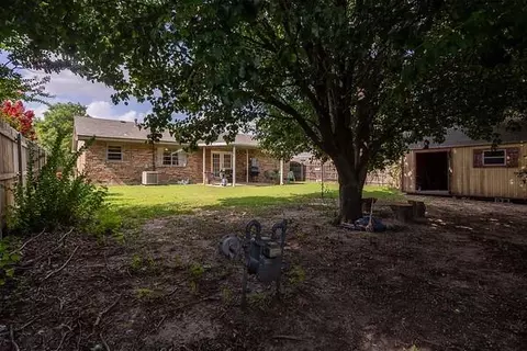 Undisclosed, Moore, OK 73160 photo 5