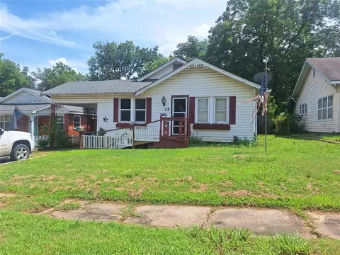 25 E Severn St, Shawnee, OK 74801