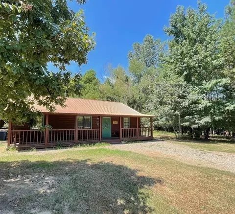 609 Canoe Rd, Broken Bow, OK 74728