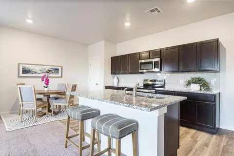 5231 Grassland Dr, Guthrie, OK 73044