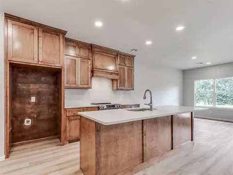 Kitchen - 103 W Pine St, Tuttle, OK 73089 photo 2 of 6