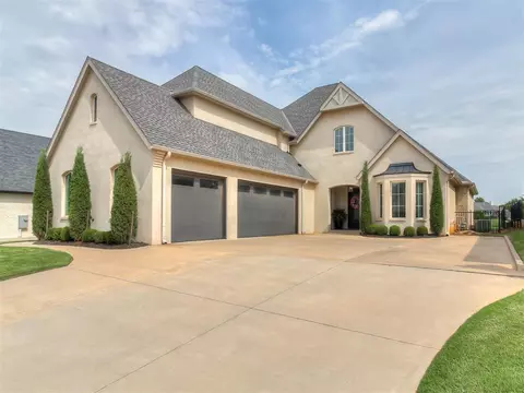 373 Saint Claire Dr, Edmond, OK 73025