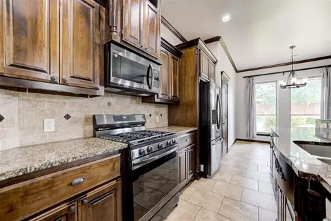 3001 Flint Ct, Oklahoma City, OK 73165 photo 10