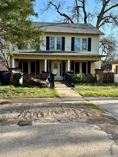 1811 W Dakota Ave, Chickasha, OK 73018