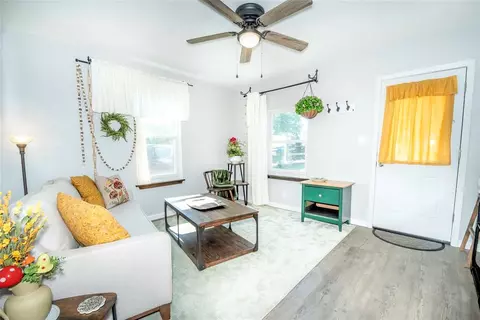205 E 2nd St, Stroud, OK 74079 photo 10