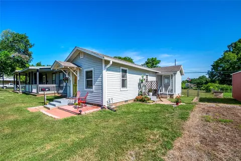 205 E 2nd St, Stroud, OK 74079 photo 4