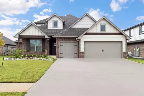 15913 Coneflower Dr, Edmond, OK 73013