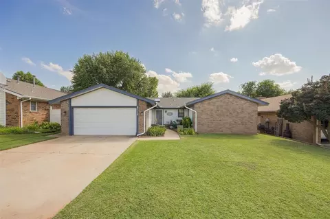 6712 Laurel Rd, Oklahoma City, OK 73162