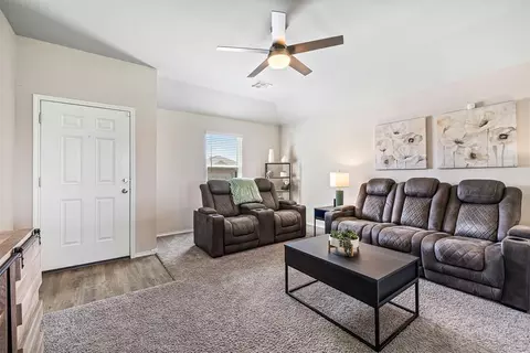 521 Audrey Dr, Tuttle, OK 73089 photo 6