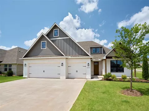2349 Ridge Pine Rd, Edmond, OK 73034