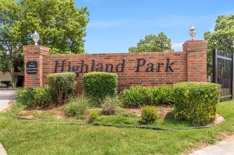 1721 E Lindsey St #2, Norman, OK 73071