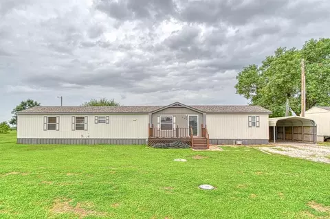 200 Chickasha Ave, Amber, OK 73004