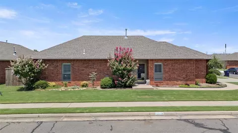 9221 Roadrunner Ave, Oklahoma City, OK 73139
