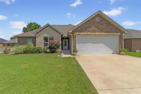 707 E Kennedy St, Lexington, OK 73051