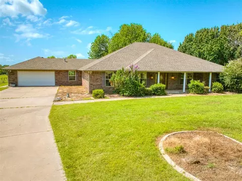 45201 Hardesty Rd, Shawnee, OK 74801