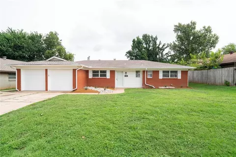 3204 N Viewpoint Dr, Midwest City, OK 73110