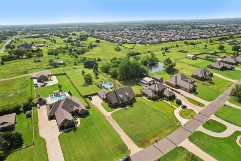 3508 Churchill Rd, Moore, OK 73165