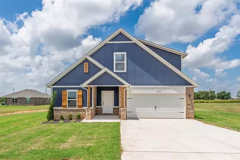 1022 Prairie Dr, Tuttle, OK 73089