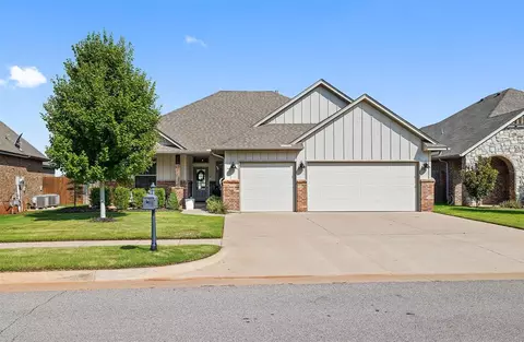 19113 Windy Way Rd, Edmond, OK 73012